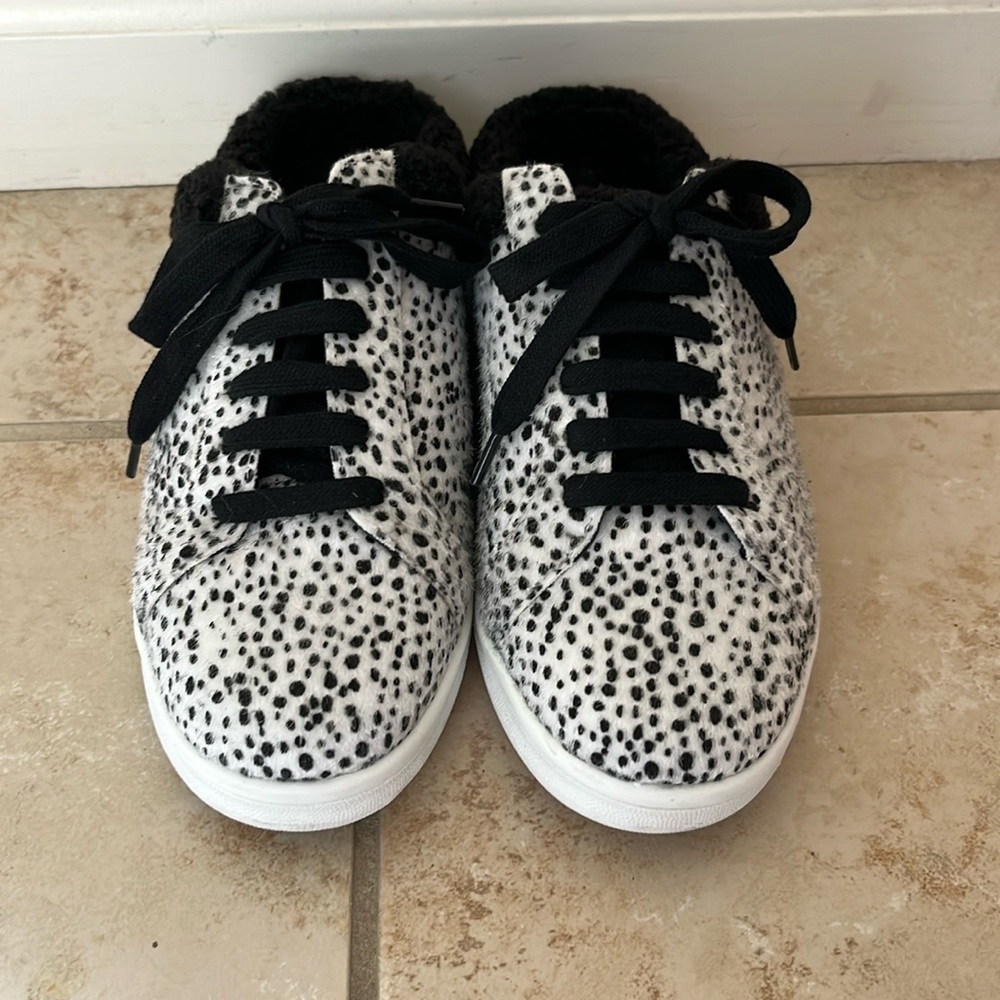 Rampage super comfy and cozy black and white dalmatian shoes
